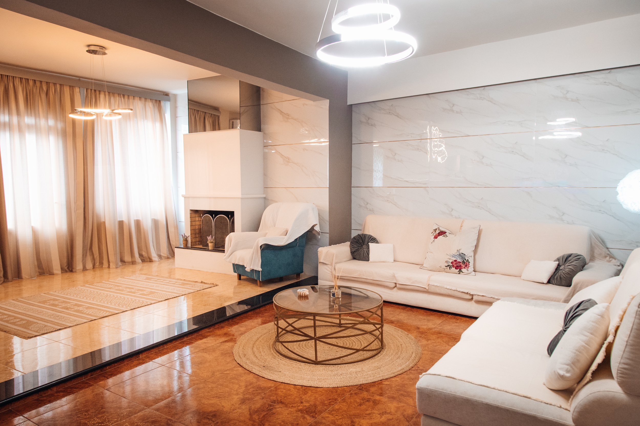 Room-Image-Ruby Dream